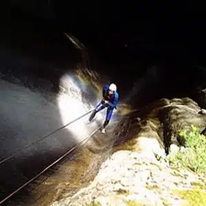 LOCATION KIT CANYONING