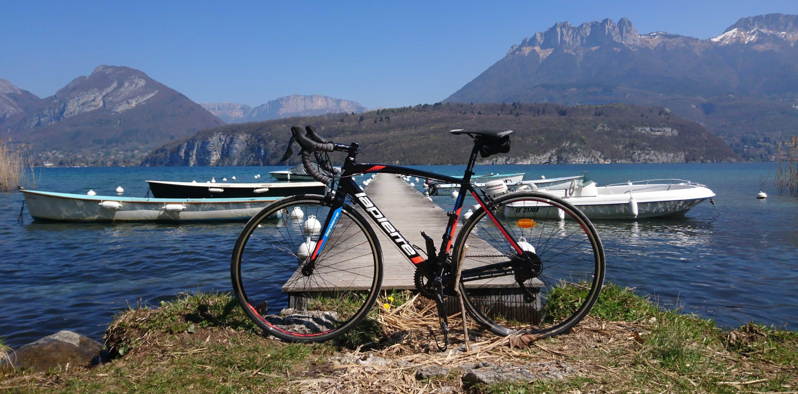 location vélo route annecy